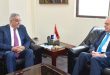 Canciller libanés examina con el embajador sirio el tema del retorno de los sirios desplazados