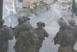 زخمی شدن ده ها فلسطینی در حمله نیروهای اشغالگر شمال الخليل