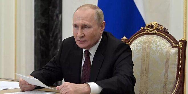 Poutine relève de leurs fonctions les ambassadeurs russes en Lettonie et en Estonie