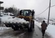 استمرار فتح الطرقات المغلقة نتيجة تراكم الثلوج في ريف طرطوس